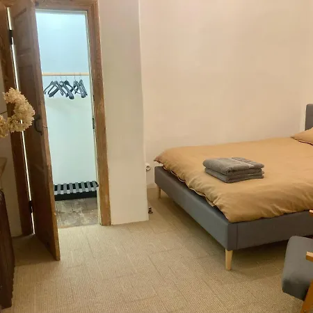 Cozy 1 Bedroom In The Center Of Appartamento